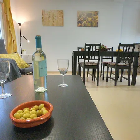 Apartmán Noria Is A Comfortable With Patio And Large Terrace In Conil *