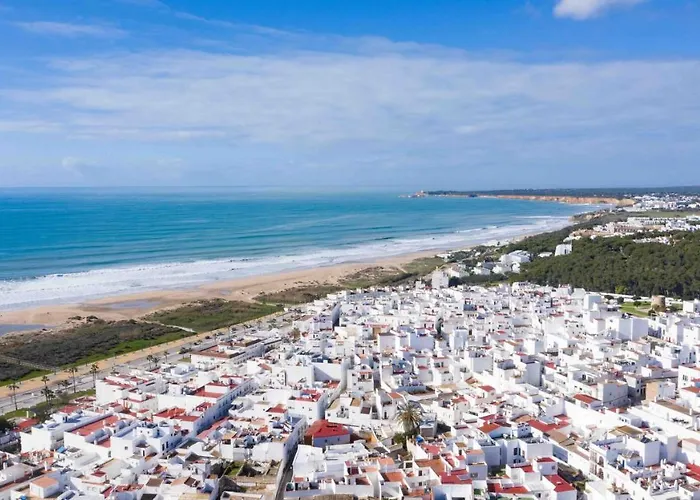 Noria Is A Comfortable With Patio And Large Terrace In Conil Apartmán Conil De La Frontera